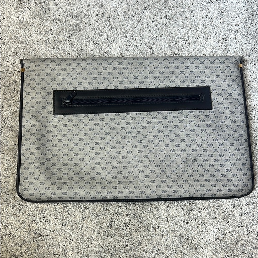 Vintage Gucci Canvas Clutch - Picture 3 of 7